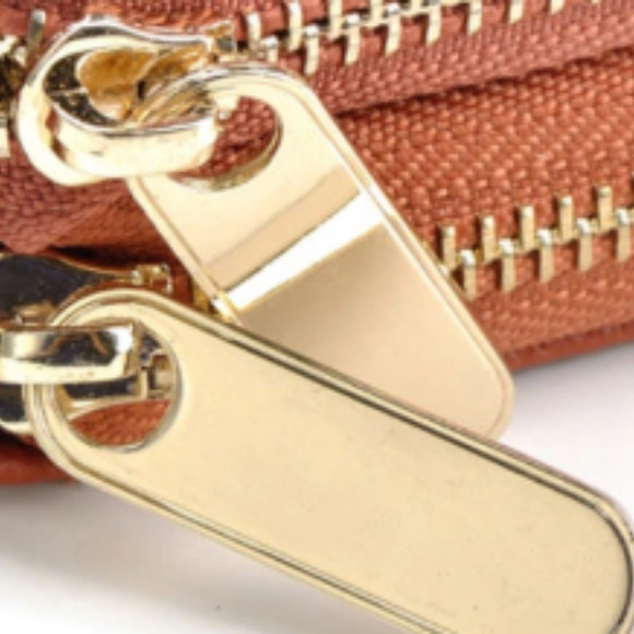 ✨Last One✨ Leather Wristlet Wallet in One, BLACK - Picture 6 of 7